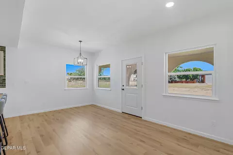 Dining - 4 Cielo Del Este, Anthony, NM 88021 photo 2 of 2