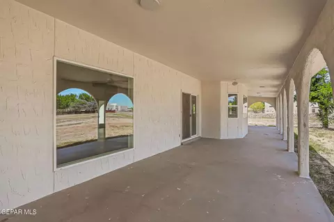 Exterior - 4 Cielo Del Este, Anthony, NM 88021 photo 6 of 8