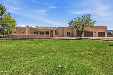 6 Cielo Del Este, Anthony, NM 88021
