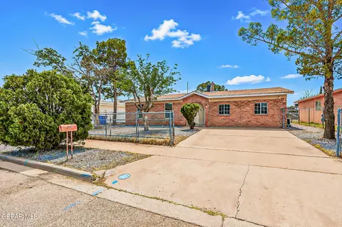 10705 Opalstone St, El Paso, TX 79924