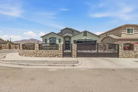 10501 Hidden Villas St, El Paso, TX 79924