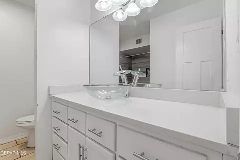 Bath - 1668 Robert Wynn St, El Paso, TX 79936 photo 3 of 6
