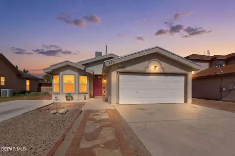 813 Jaime St, Anthony, TX 79821