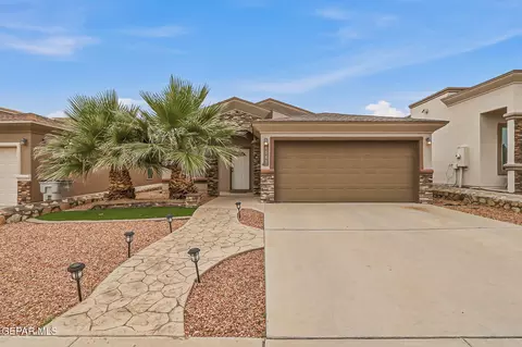 6085 Vintage St, El Paso, TX 79932
