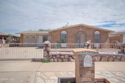 5649 Longview Cir, El Paso, TX 79924