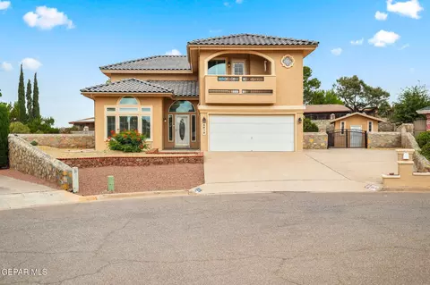 3615 Buxton Dr, Horizon City, TX 79928