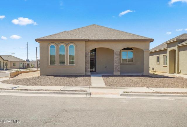 14388 Steve Joyce Pkwy, Horizon City, TX 79928