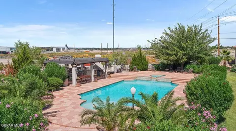 413 La Florida Dr, Canutillo, TX 79835