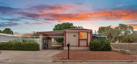 164 Desert Mesa Dr, Horizon City, TX 79928