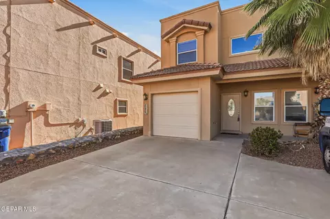 525 Green Village Ct #A, El Paso, TX 79912