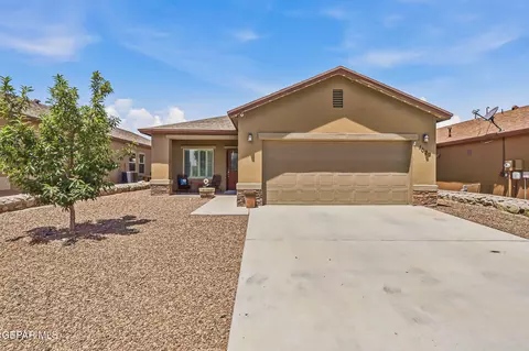 1029 Airship Pl, El Paso, TX 79928