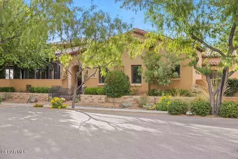 209 Villa Serena Ct, El Paso, TX 79922
