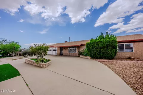 229 Fremont Ln, El Paso, TX 79904