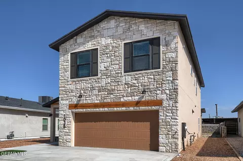 1035 Sidonia Pl, Socorro, TX 79927