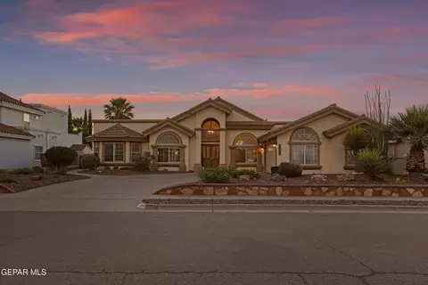 1533 Cimarron Ridge Dr, El Paso, TX 79912