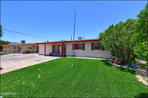 5221 Capistrano Dr, El Paso, TX 79924