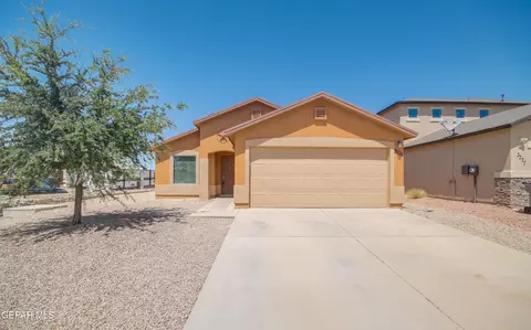 3275 Bashkir Trl, El Paso, TX 79938