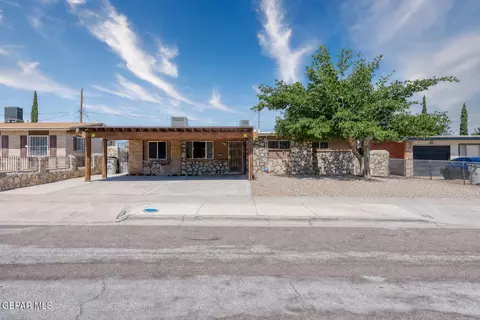 10036 Jamaica St, El Paso, TX 79924