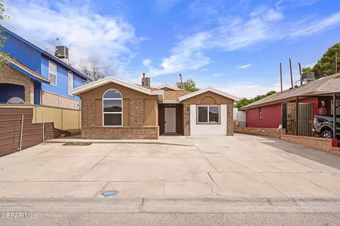 9169 Lacebark Elm Dr, El Paso, TX 79907