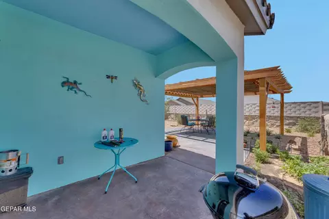 15233 Apex Ct, El Paso, TX 79938 photo 32