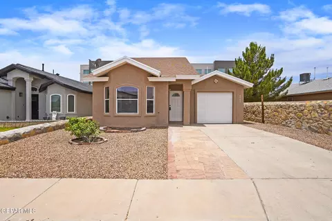3757 Tierra Zafiro Dr, El Paso, TX 79938