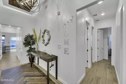 Entry Way - 333 Blue Valley Dr, El Paso, TX 79928 photo 1 of 1
