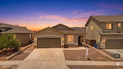 7109 Long Meadow Dr, El Paso, TX 79934