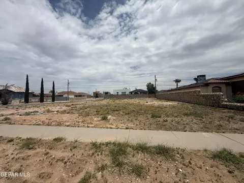 11401 Lindenwood Ave, El Paso, TX 79936
