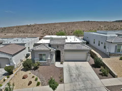 7373 Cimarron Gap Dr, El Paso, TX 79911