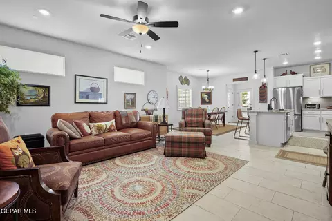 Living - 7828 Enchanted Park Dr, El Paso, TX 79911 photo 2 of 2
