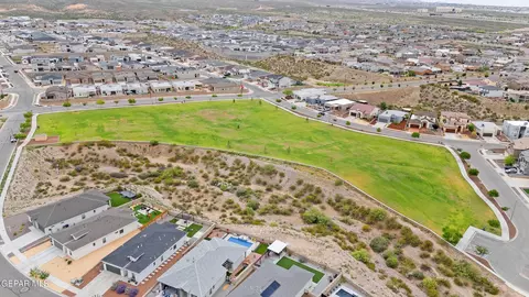 View/Area - 7828 Enchanted Park Dr, El Paso, TX 79911 photo 6 of 7