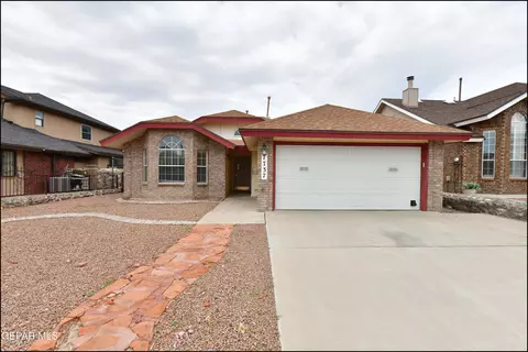 7737 Plaza Azul Rd, El Paso, TX 79912