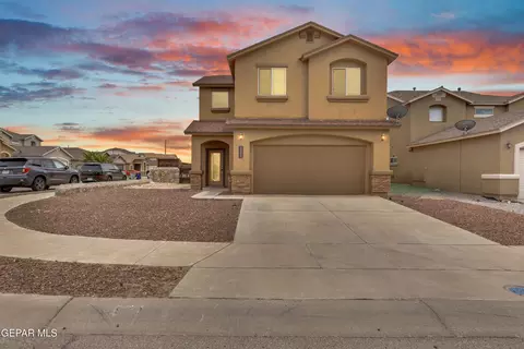 3900 Loma Brisa Dr, El Paso, TX 79938