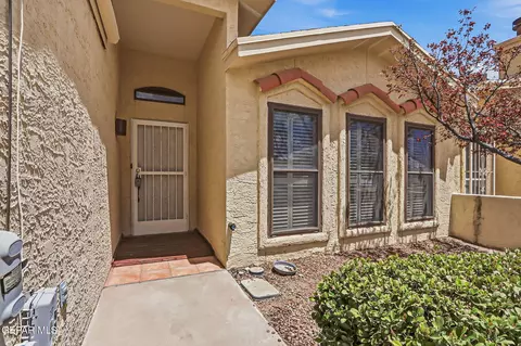 766 Espada Dr E, El Paso, TX 79912 photo 5