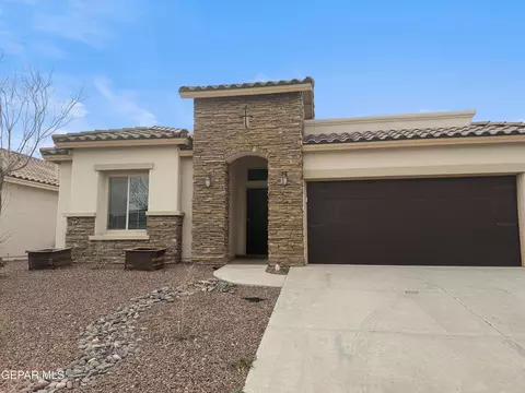 13421 Plumpton Rd, El Paso, TX 79928