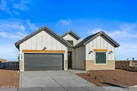 15060 Resolve Dr, El Paso, TX 79938