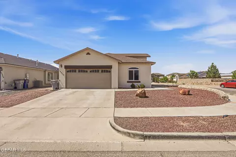 14913 Sunny Land Ave, El Paso, TX 79938