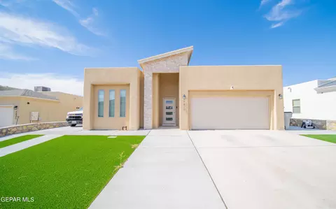 7417 Enchanted Point Dr, El Paso, TX 79911