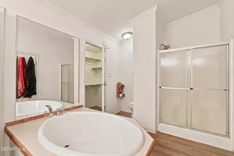 Bath - 516 Chisom Dr, Anthony, TX 79821 photo 2 of 3