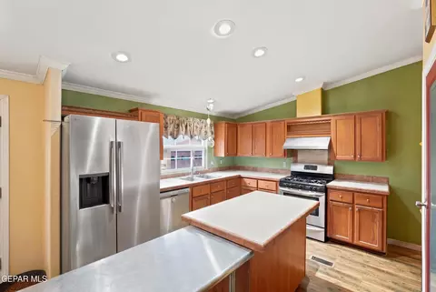 Kitchen - 516 Chisom Dr, Anthony, TX 79821 photo 1 of 3