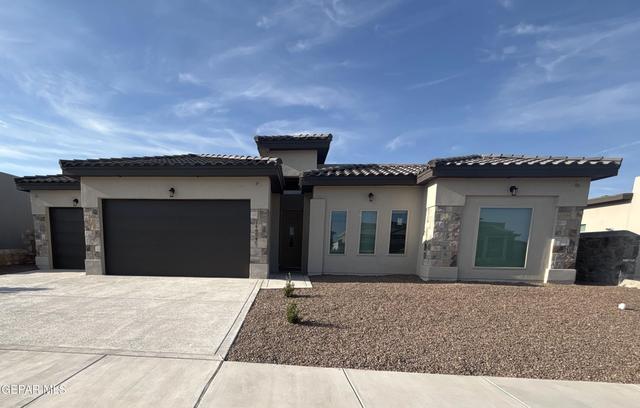 7259 Bobcat Hollow Dr, El Paso, TX 79911