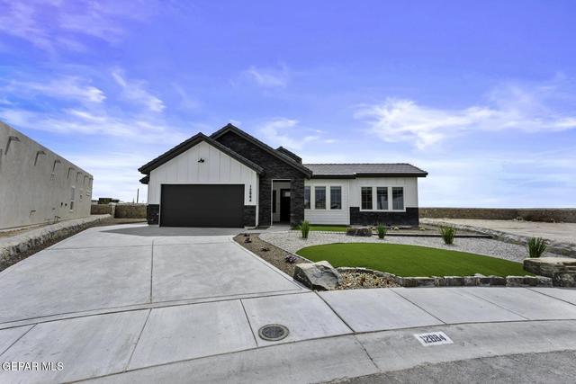 7300 Cimarron Gap Dr, El Paso, TX 79911