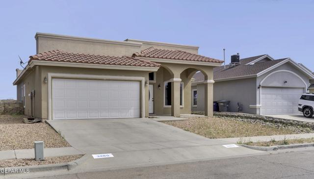 3260 Maple Point Dr, El Paso, TX 79938