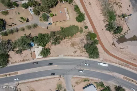 519 Horizon Blvd, Socorro, TX 79927
