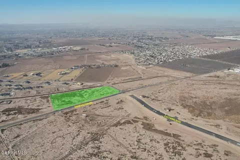 12703 N Loop Dr, Clint, TX 79836