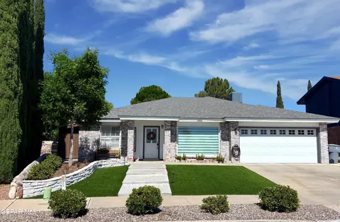1352 Desert Jewel Dr, El Paso, TX 79912