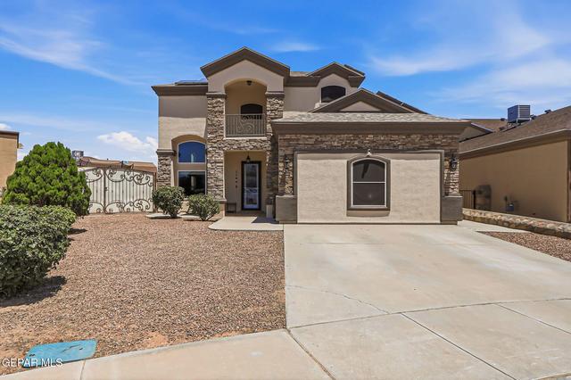 5544 Dennis Cavin Ln, El Paso, TX 79934