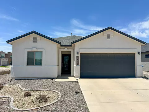 365 Mercy Tellez, Socorro, TX 79927