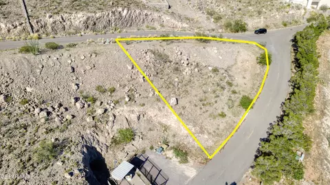 17 Apache Crest Dr, El Paso, TX 79902 photo 17