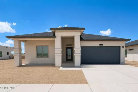 910 Andrew Arroyos Dr, Socorro, TX 79927